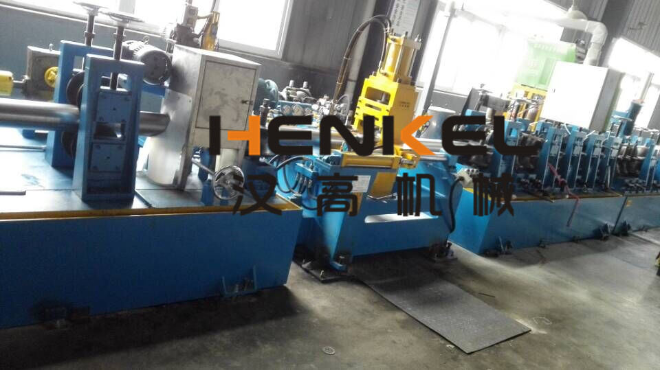 不銹鋼焊管設(shè)備 不銹鋼焊管設(shè)備